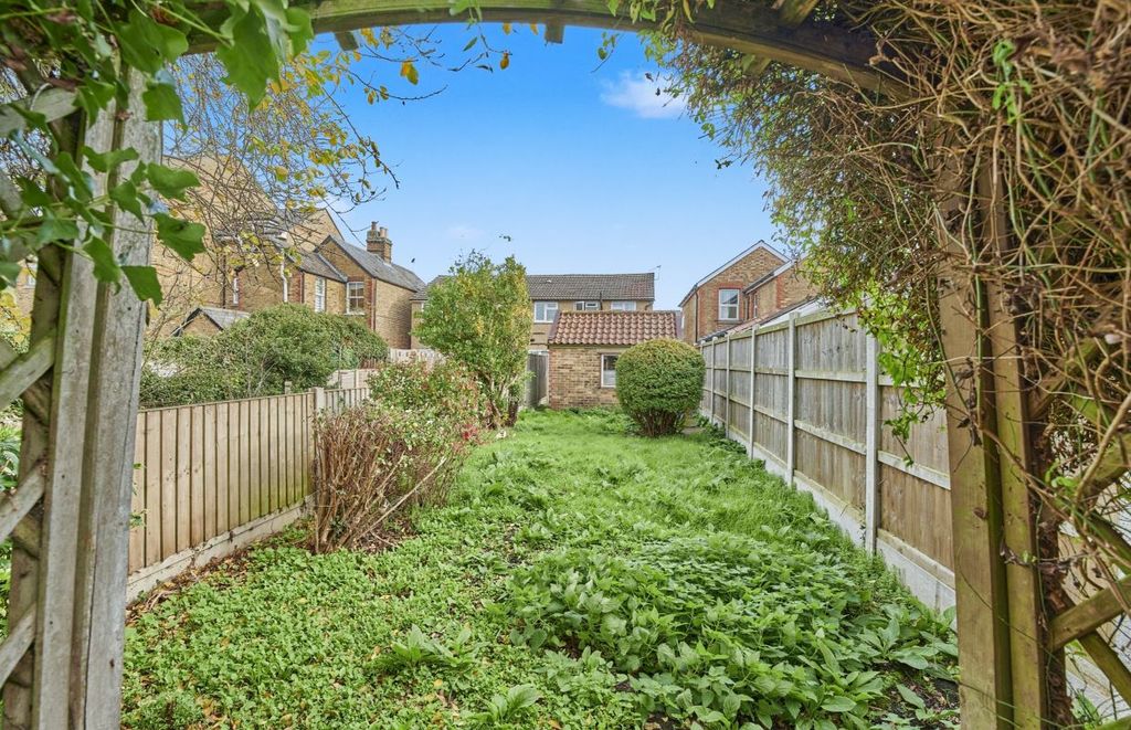 Property photo 2 of 4