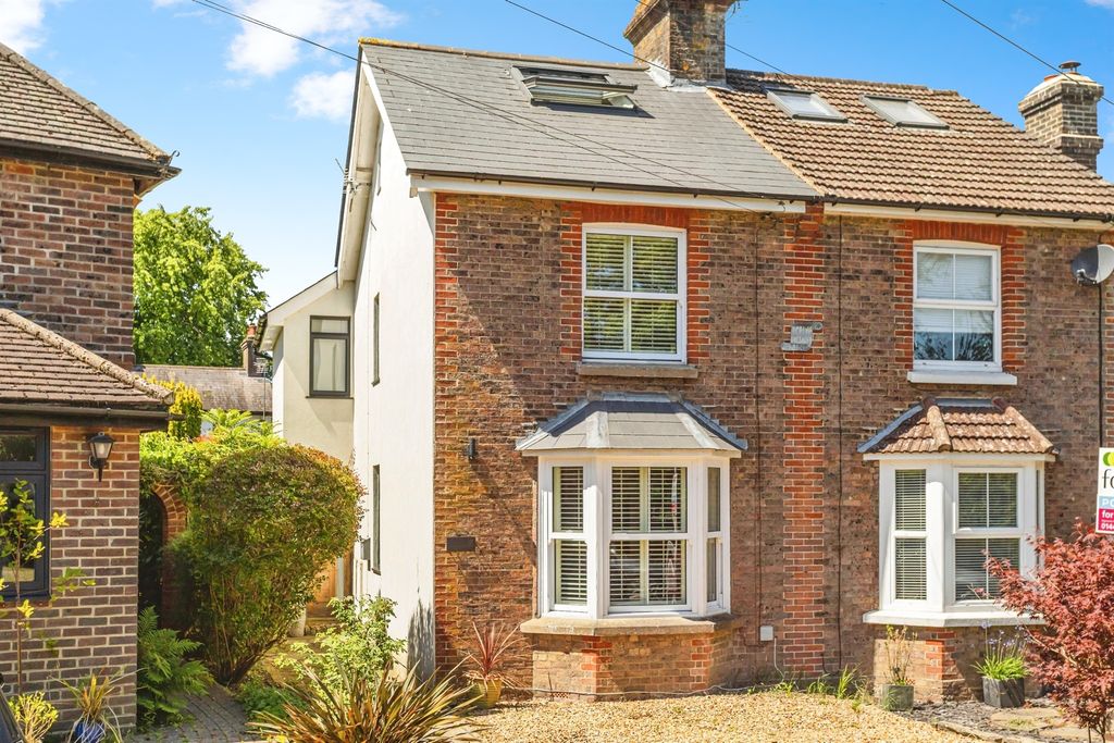 Property photo 1 of 16