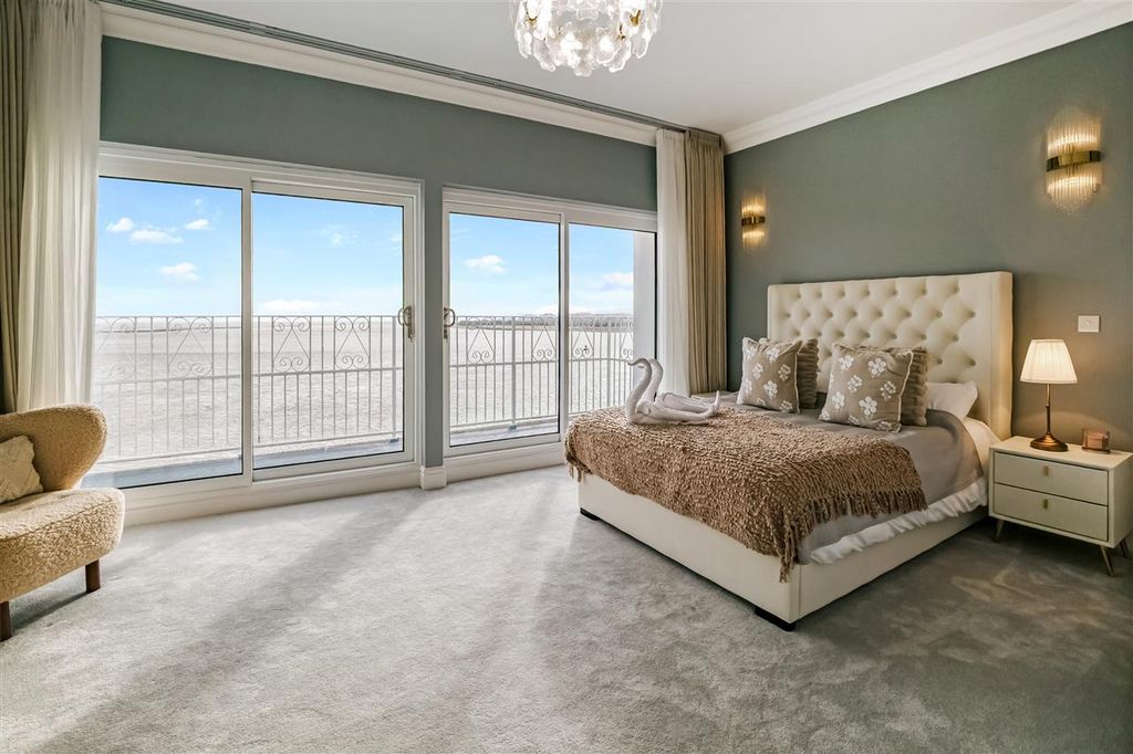 Additional image 6 of 5 bed property for saleYork House, 1A Esplanade, Exmouth EX8