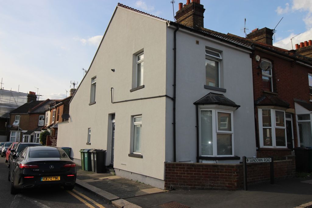 Property photo 2 of 7