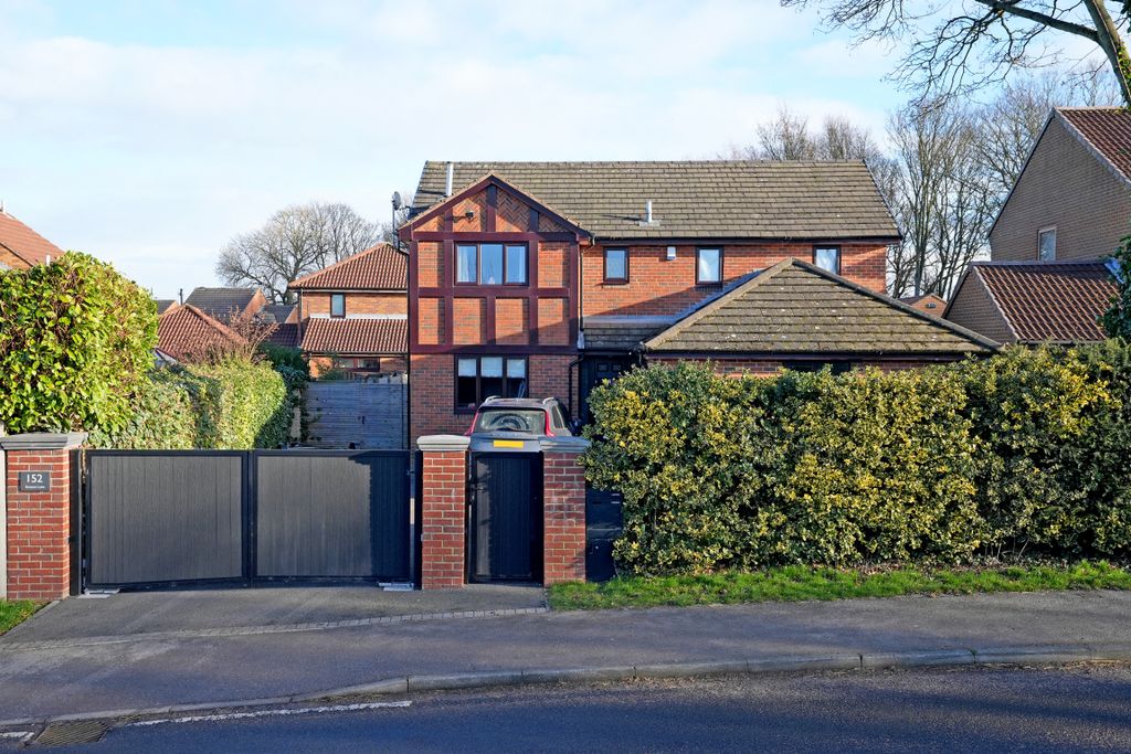 Property photo 1 of 55