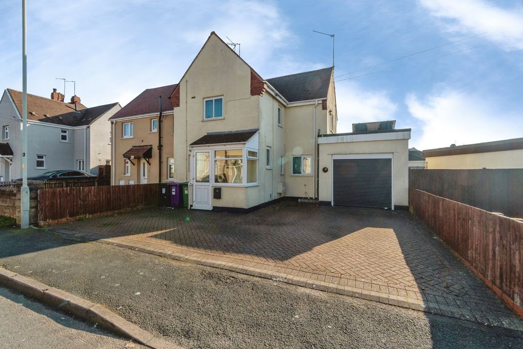 Property photo 1 of 20 Pbox-Img.Jpg