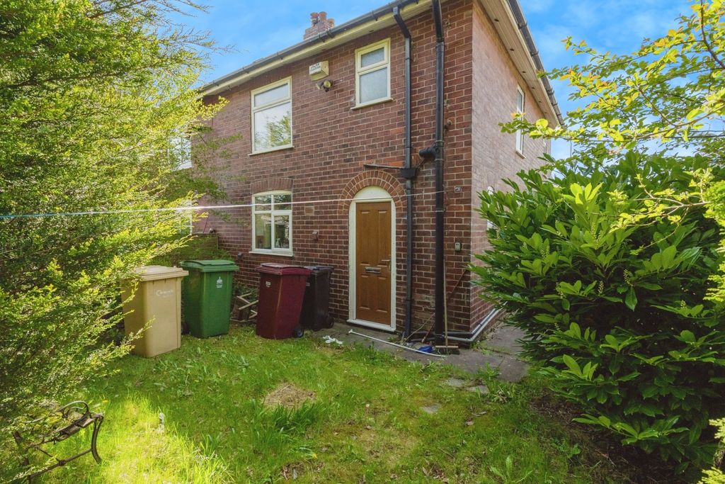 Property photo 2 of 17 Photo