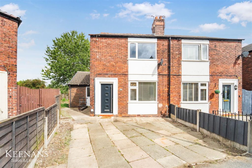Property photo 3 of 37 3.Jpg