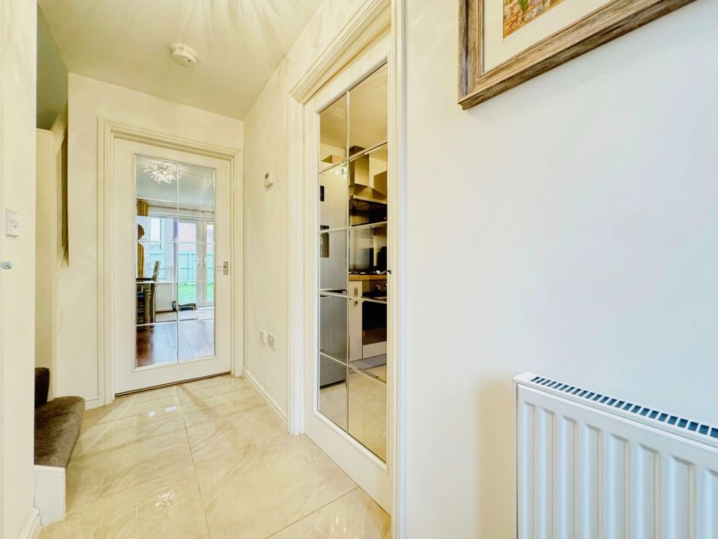 Property photo 3 of 27 3487196