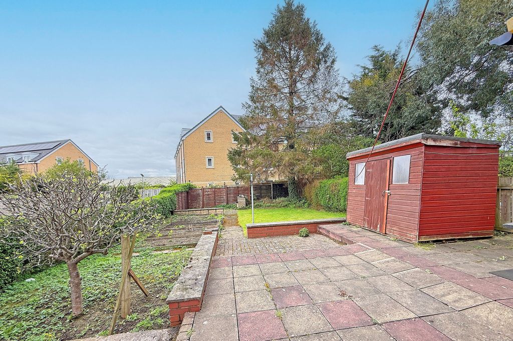 Property photo 3 of 10