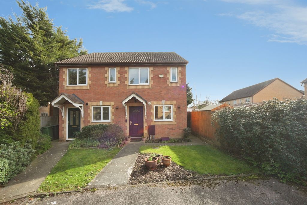 Property photo 1 of 16