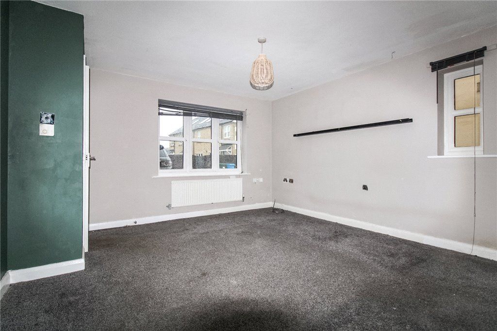 Property photo 2 of 9 Living Room