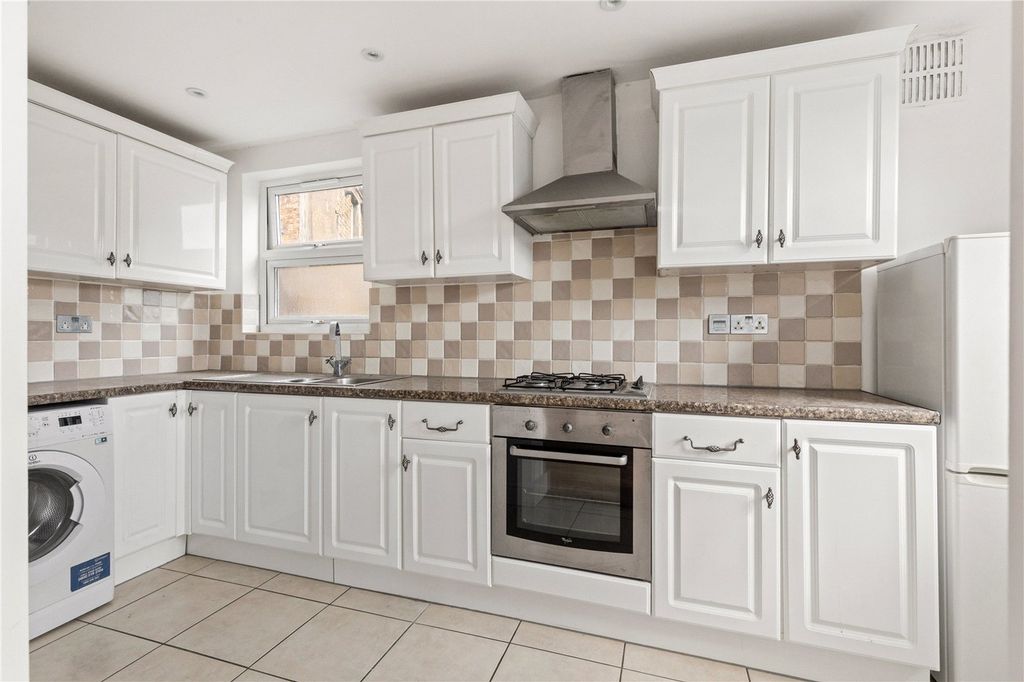 Property photo 2 of 11 Picture No. 04