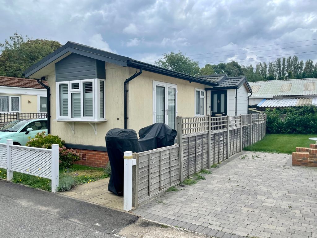 Property photo 2 of 15