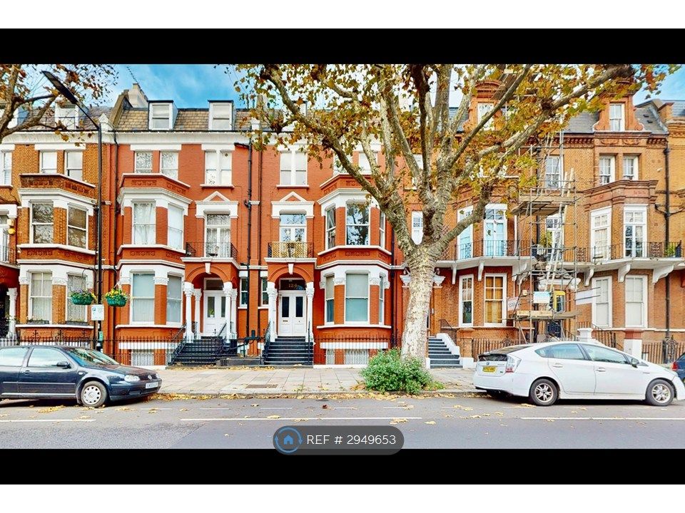 Property photo 3 of 33