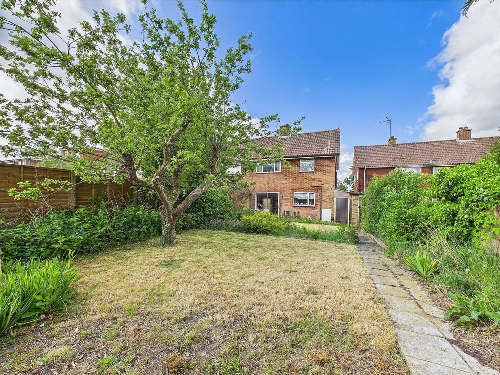 Property photo 2 of 7