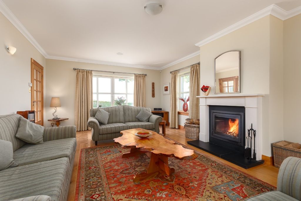 Property photo 3 of 26 Picture No. 04