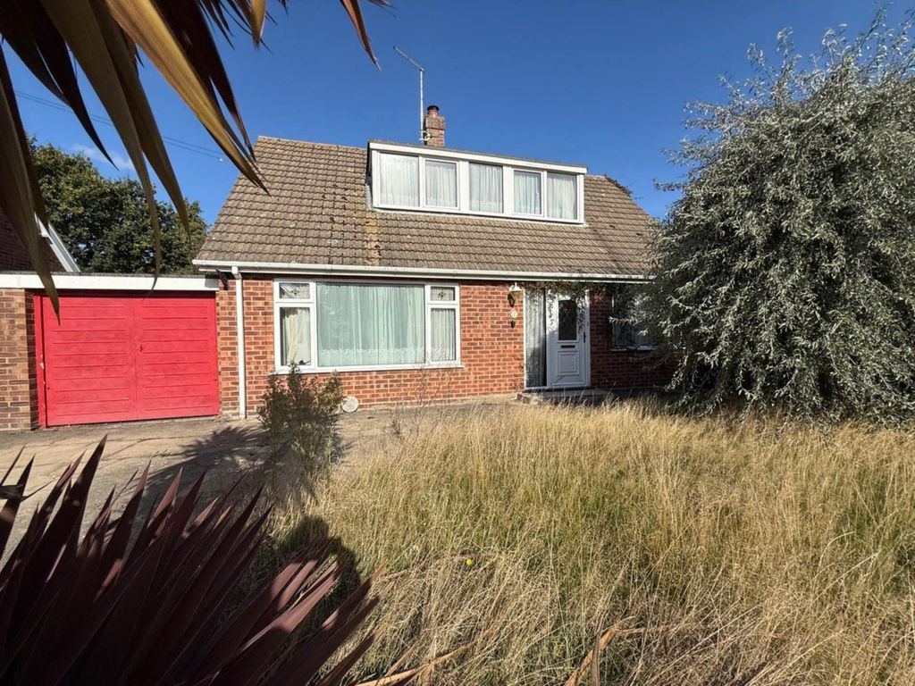 Property photo 2 of 17