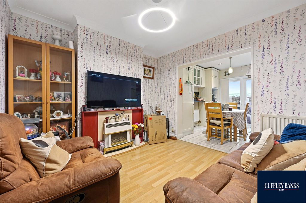 Property photo 3 of 11 Picture No. 03