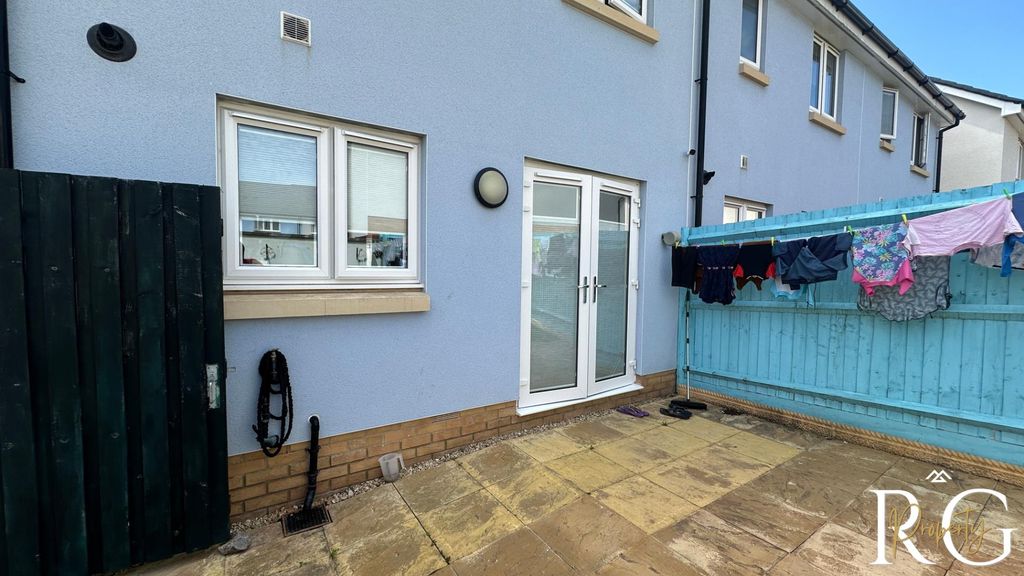 Property photo 2 of 17 P3Nqlkg5Leucn6Yzcclneg.Png