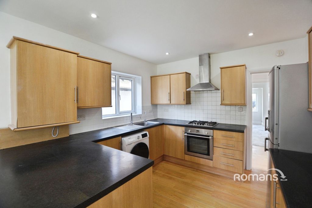 Property photo 2 of 13 Pbox-Img.Jpg