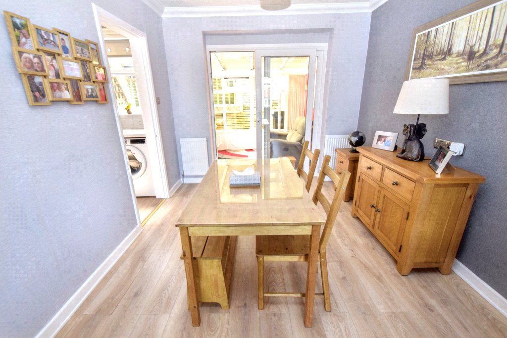 Property photo 3 of 32 Dining Area