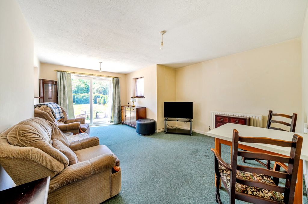 Property photo 3 of 14