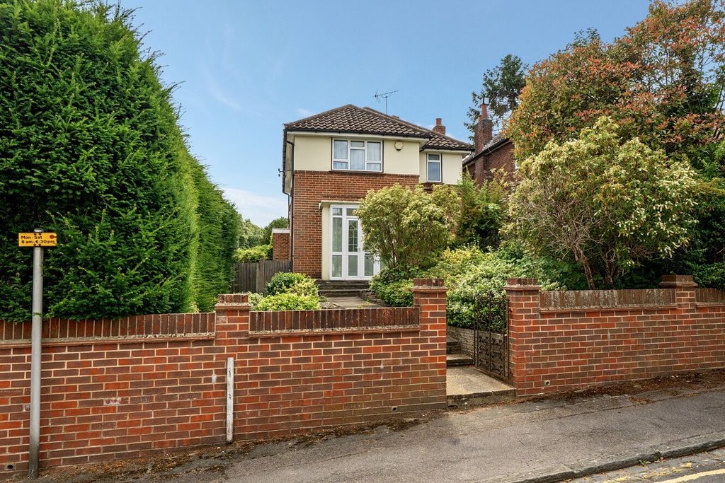 Property photo 1 of 26 Picture No. 06