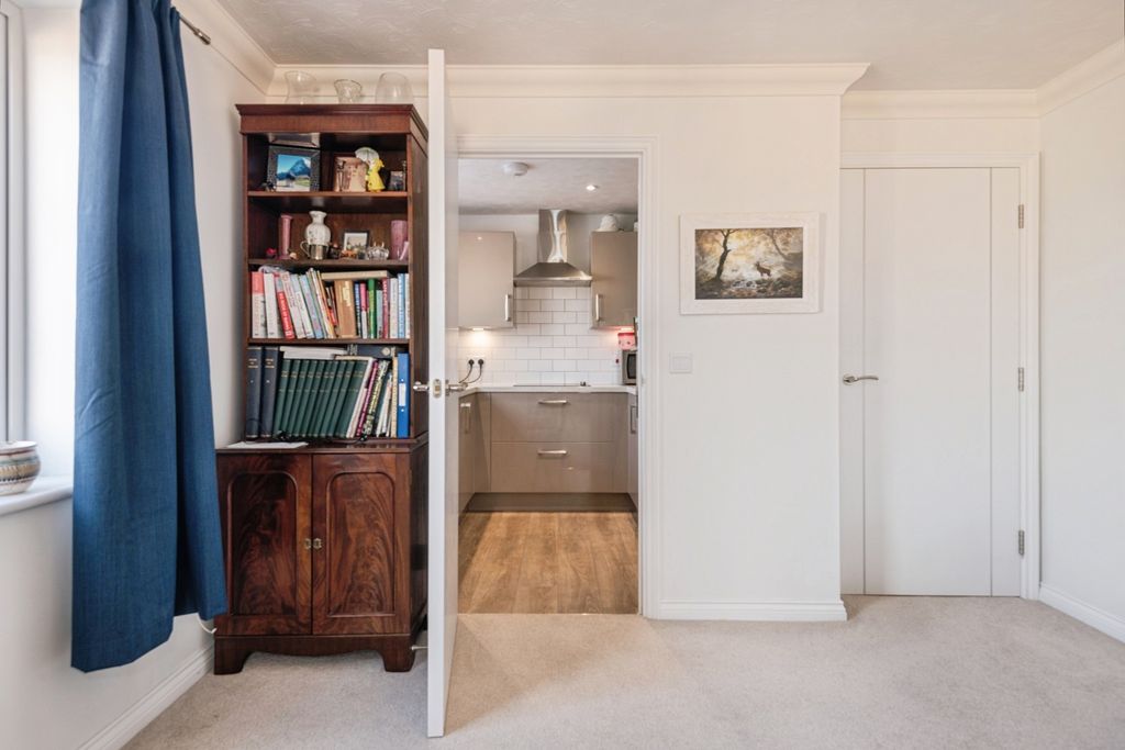 Property photo 3 of 20 Pbox-Img.Jpg