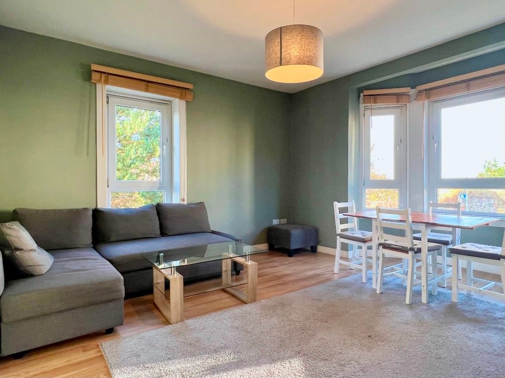 Property photo 2 of 12 Photo 2