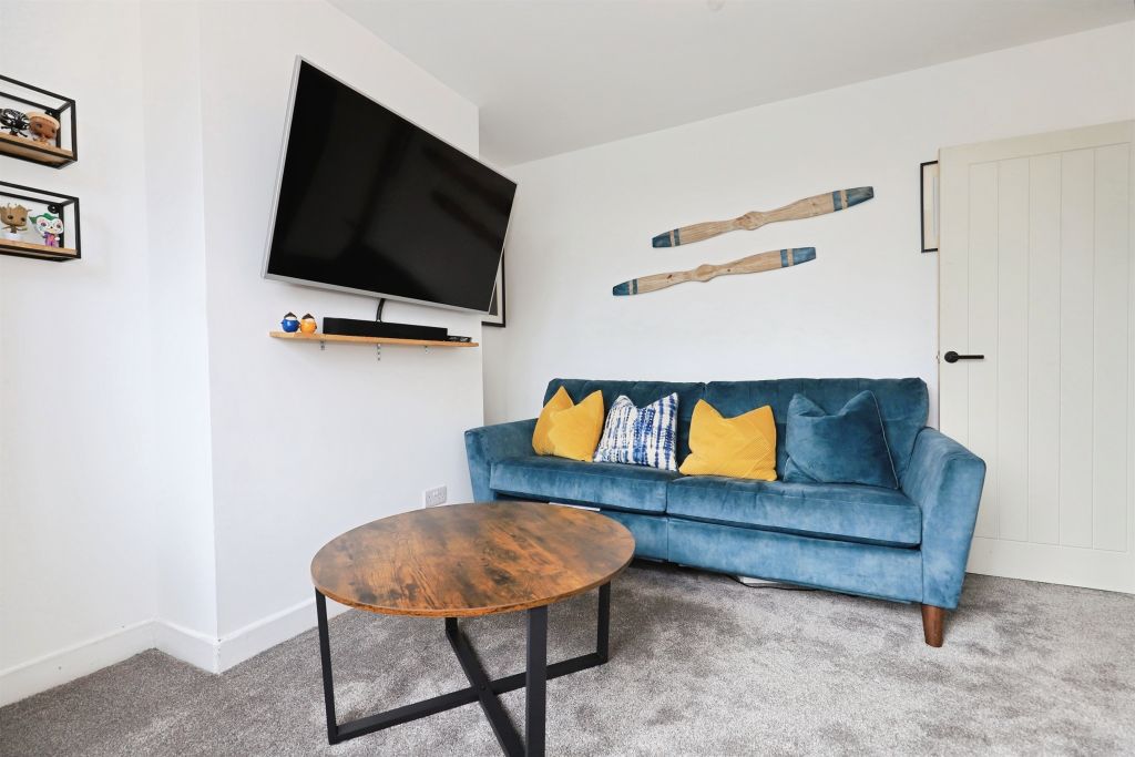 Property photo 3 of 20