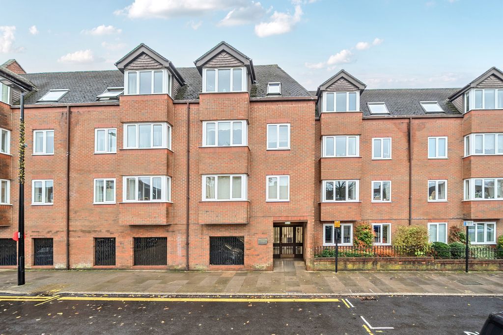 Property photo 1 of 22 1386503-2-692d7c9...