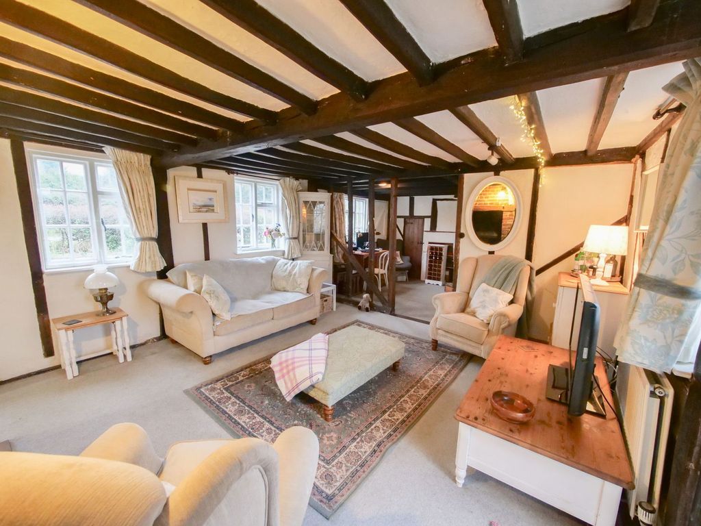 Property photo 2 of 18