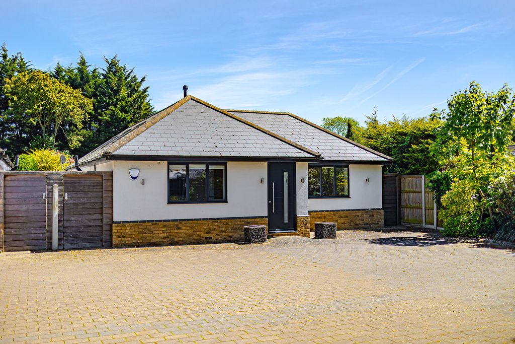Property photo 2 of 38