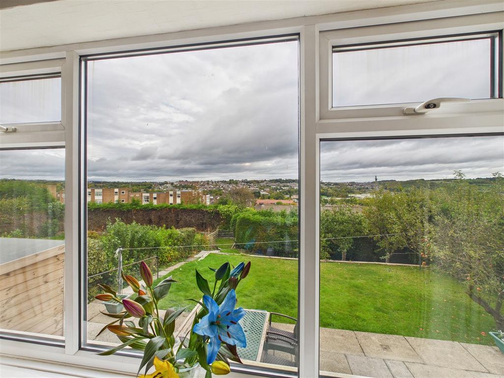 Property photo 3 of 20 Cam05476G0-Pr0069-Still006.Jpg