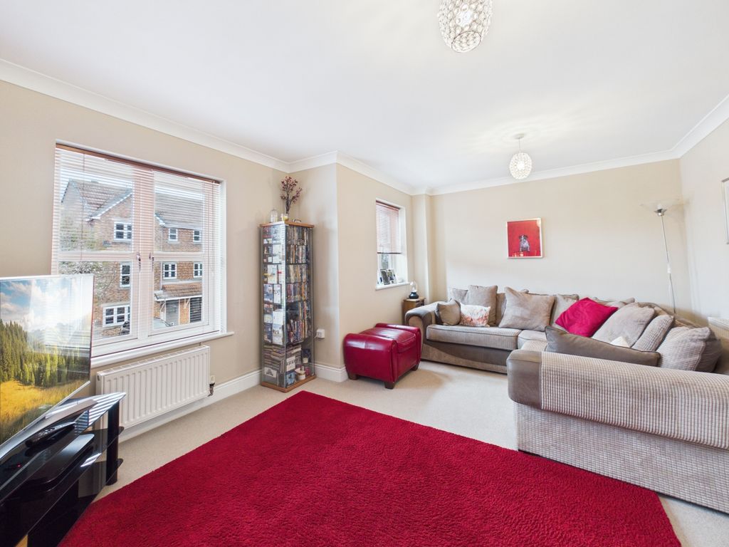 Property photo 3 of 30