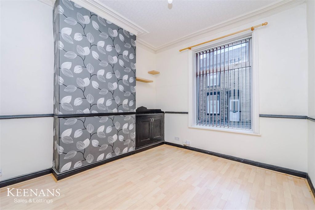 Property photo 3 of 24 3.Jpg