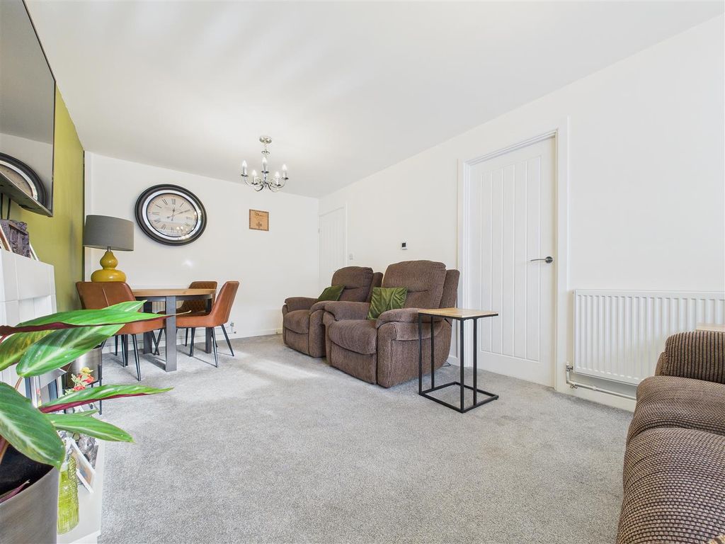 Property photo 2 of 11 Cam01407G0-Pr0028-Still002.Jpg