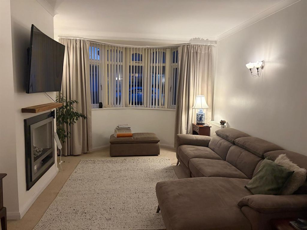 Property photo 2 of 19 Img-20251205-Wa0005.Jpg