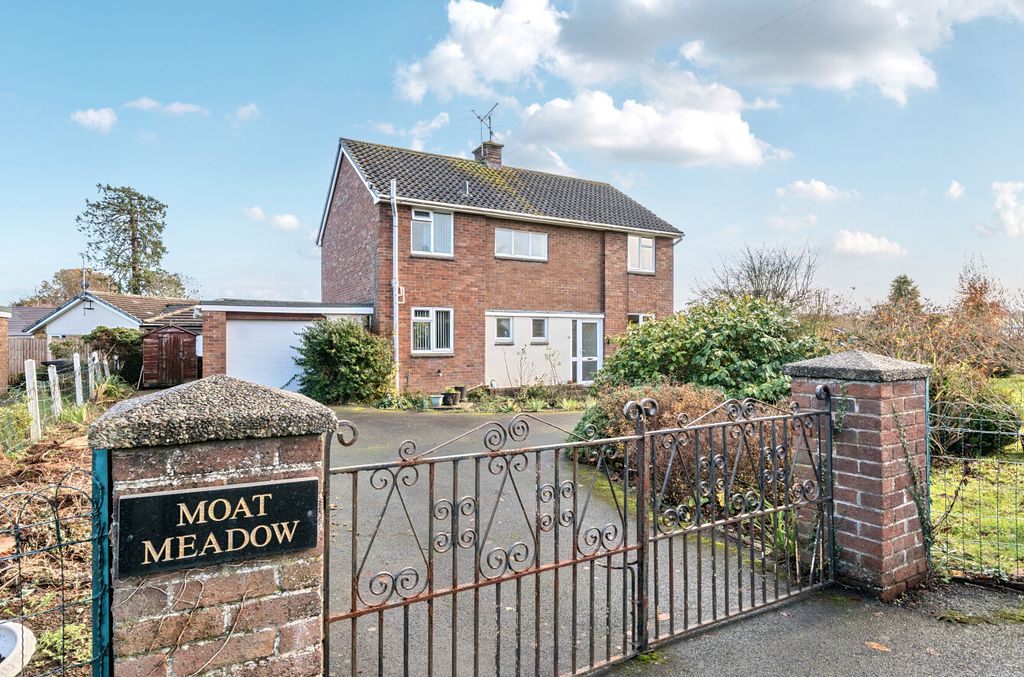 Property photo 1 of 20 1386115-2-692ee18...