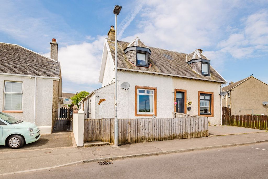 Property photo 1 of 19