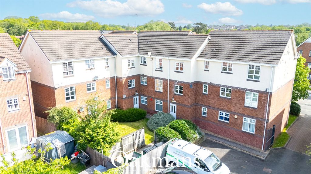Property photo 1 of 17 Picture No. 01