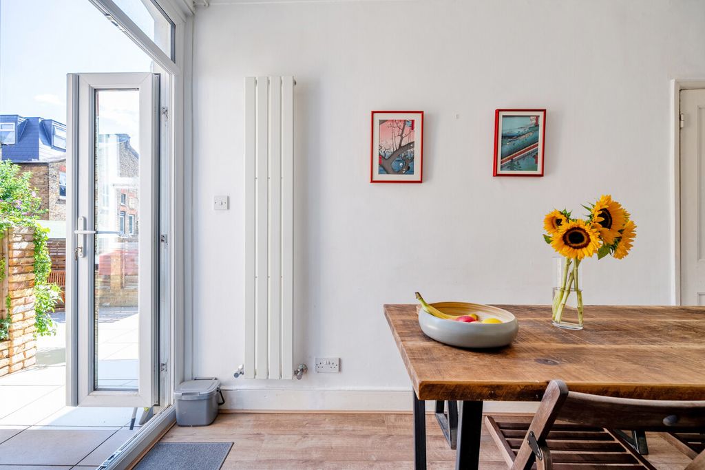 Property photo 3 of 11 1494798-11-6A5E34...