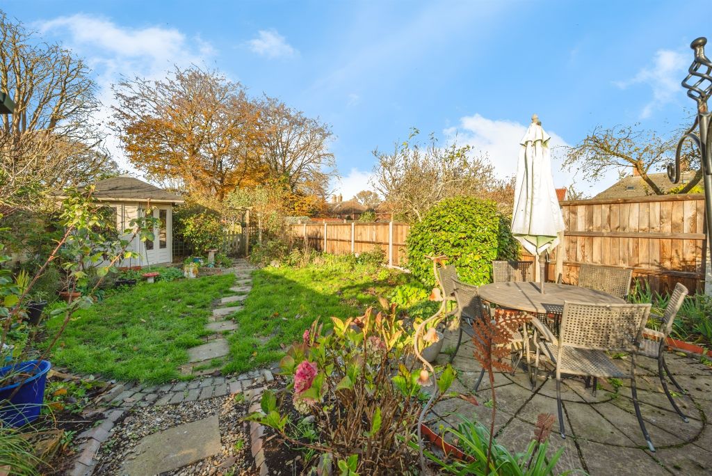 Property photo 3 of 32