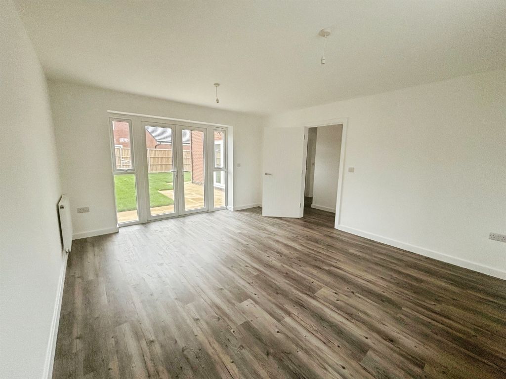 Property photo 3 of 25