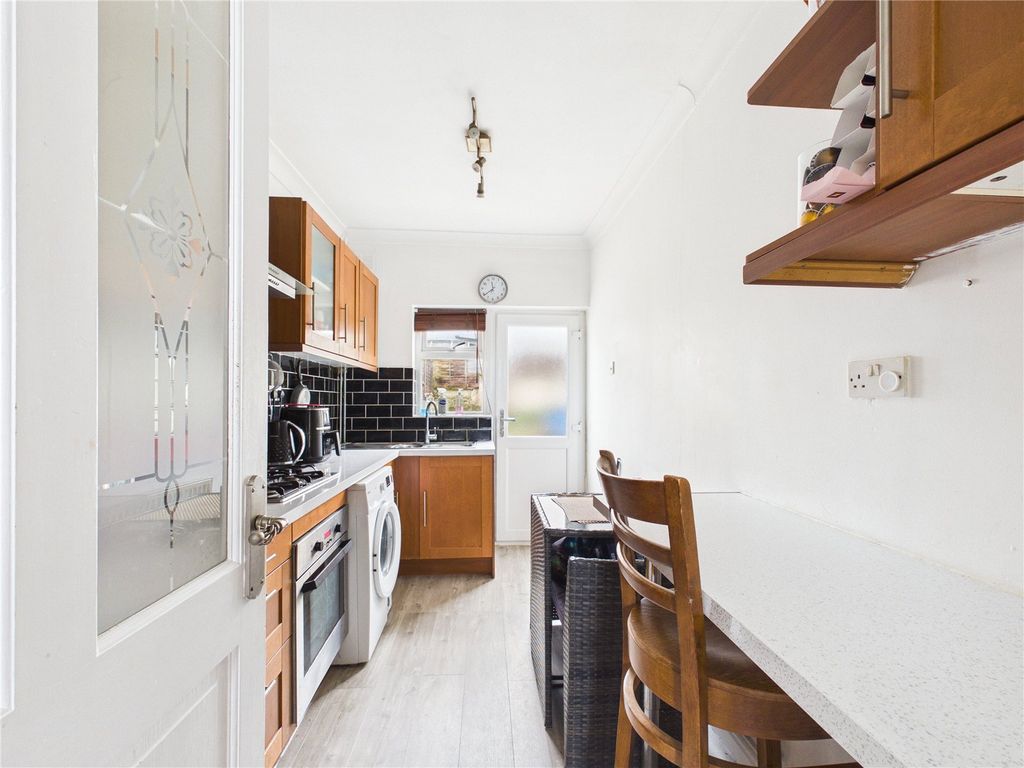 Property photo 2 of 12 Picture No. 05