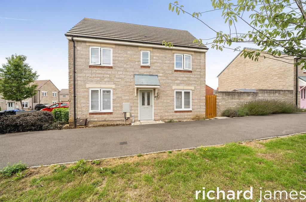 Property photo 1 of 14 6E0c072893144Db595c143B77F70F77A