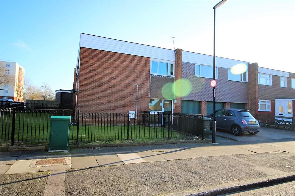 Property photo 1 of 5 Secpqpk_Zsdcxnpafkyead9Yk3A.Jpg
