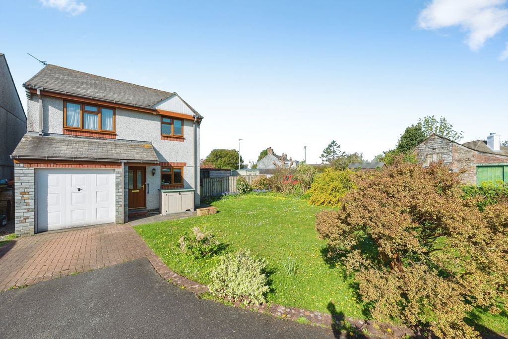 Property photo 1 of 15 Pbox-Img.Jpg