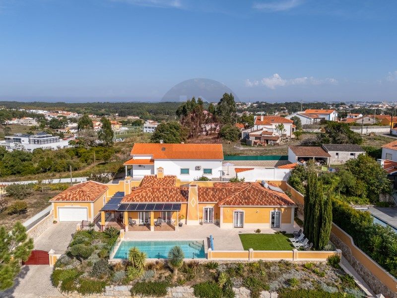 Property photo 1 of 43