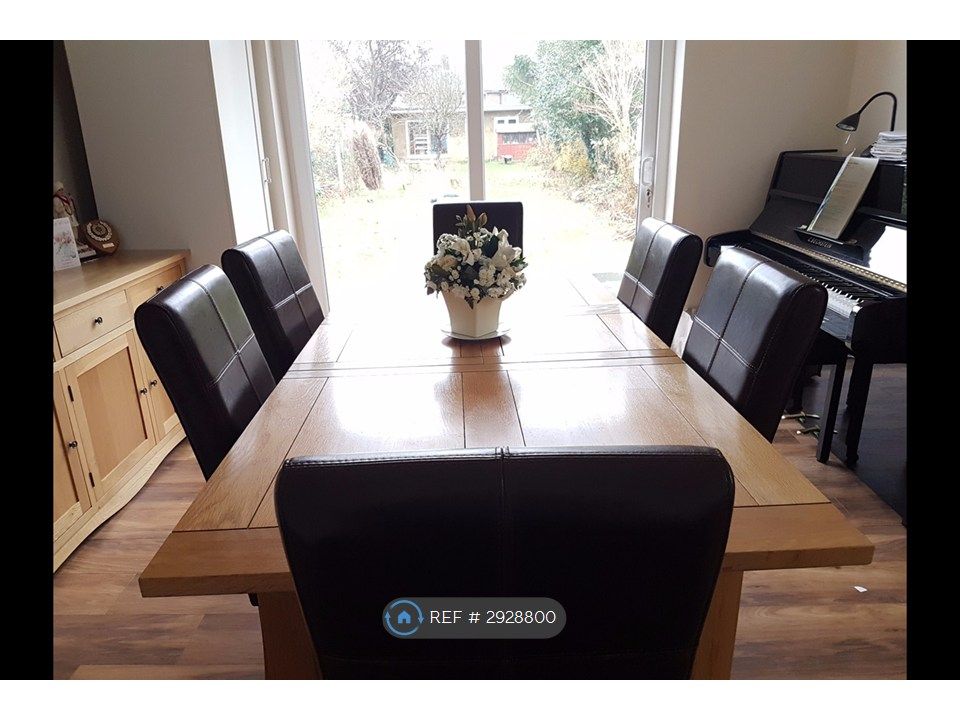 Property photo 3 of 14 Dining Room