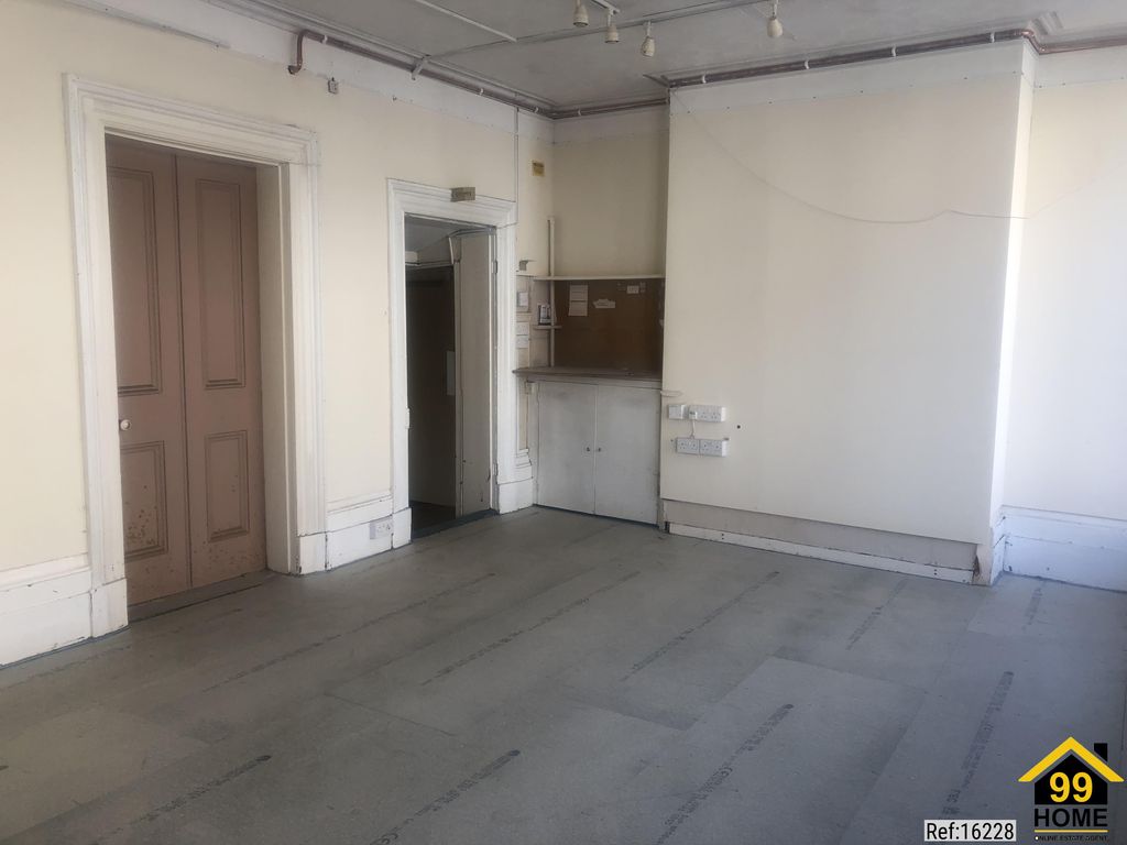 Property photo 2 of 7 Photo 1