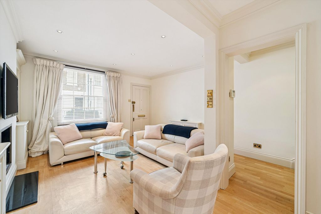 Property photo 2 of 14 Image