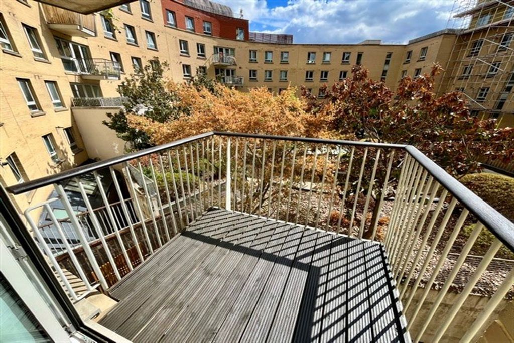 Property photo 1 of 13 (Main)